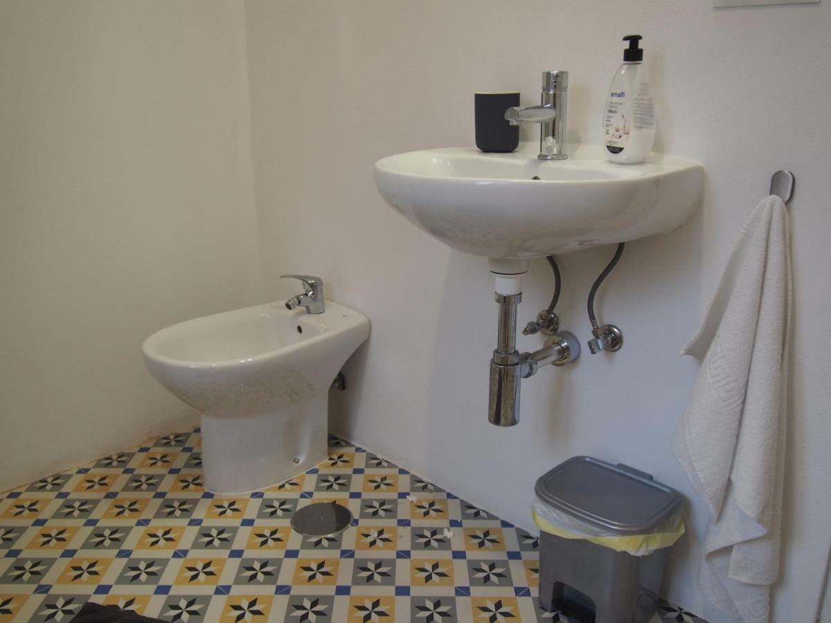 Apartment Casa Valientes A - Free Private Parking, Wifi & Ac