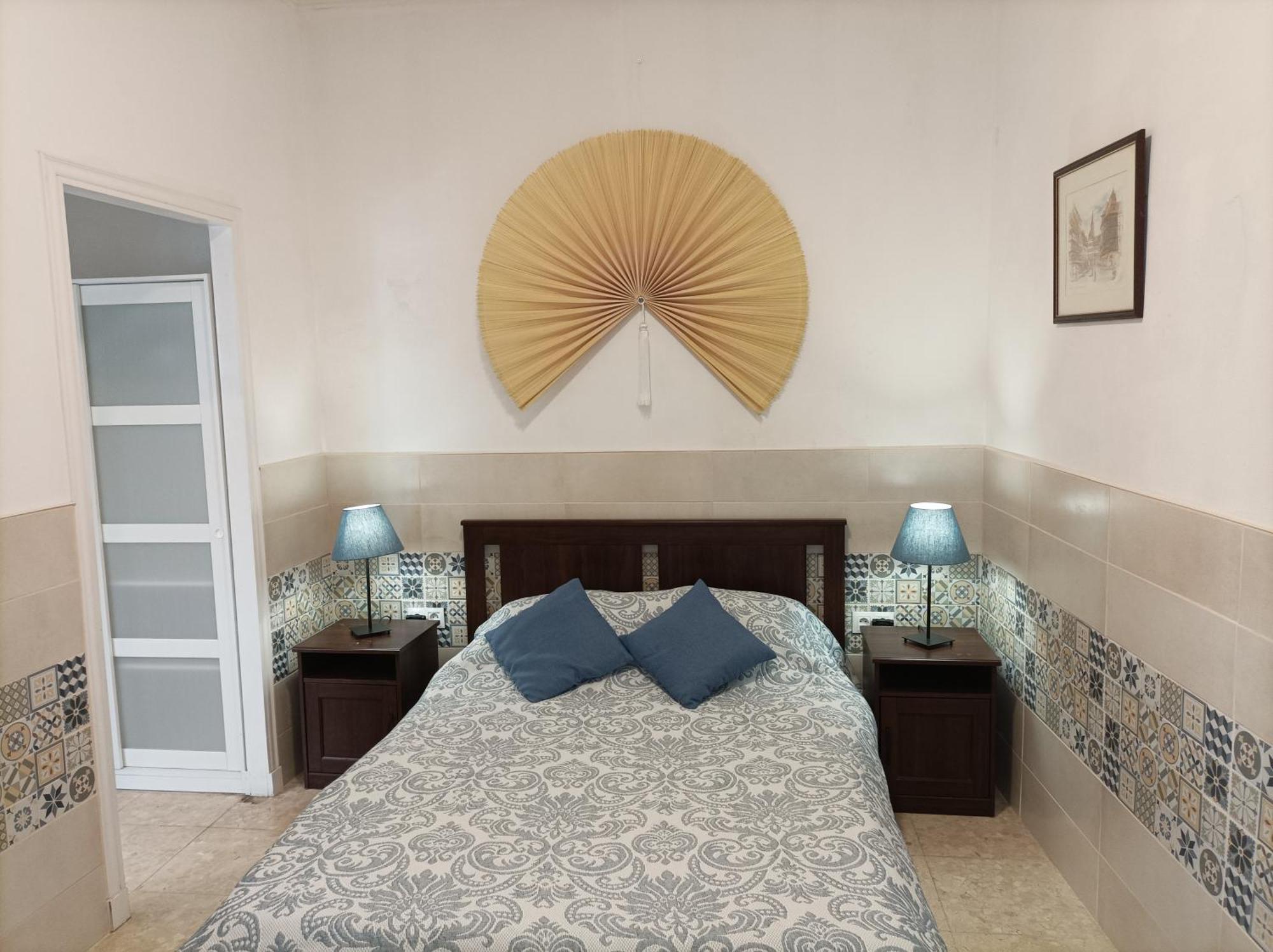 Appartement Casa Valientes A - Free Private Parking, Wifi & Ac